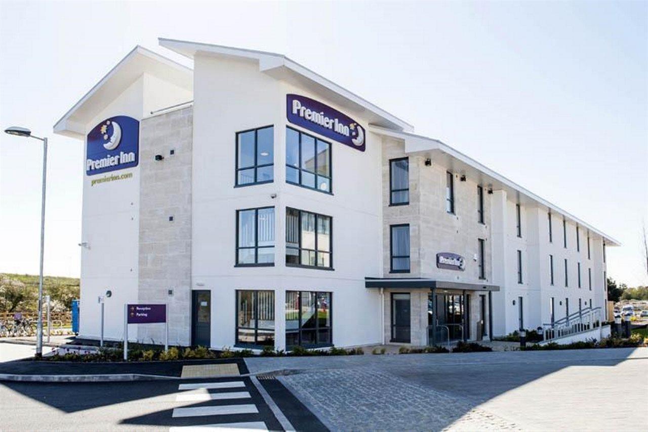 Premier Inn Premier Inn ウェーマス エクステリア 写真