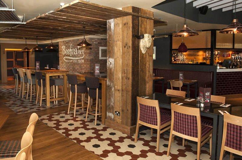 Premier Inn Premier Inn ウェーマス エクステリア 写真